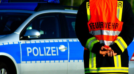 Polizei und Feuerwehr (Quelle: pixabay.com)