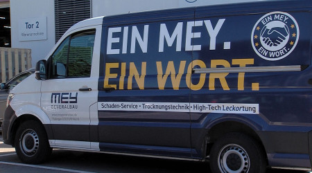 Auto von Mey Generalbau GmbH (Quelle: RTF.1)