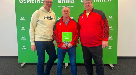 v.l.n.r. Andre Bachmann (ERIMA Geschäftsführer Vertrieb & Marketing), Thomas Kübler (Vorstand Sport & Spielbetrieb), Markus Knodel (erweiterter Vorstand & Leistungssport-Referent)  (Quelle: ERIMA)