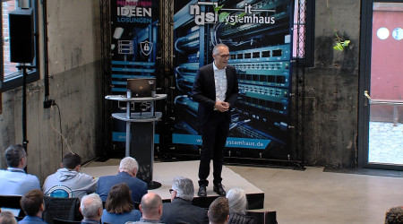 Markus Bandtel auf dem nds Cyber & AI-Summit (Quelle: RTF.1)