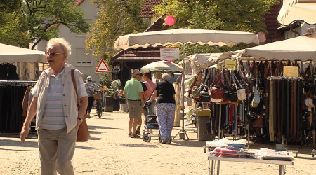 Kr&auml;mermarkt in Metzingen (Quelle: RTF.1)